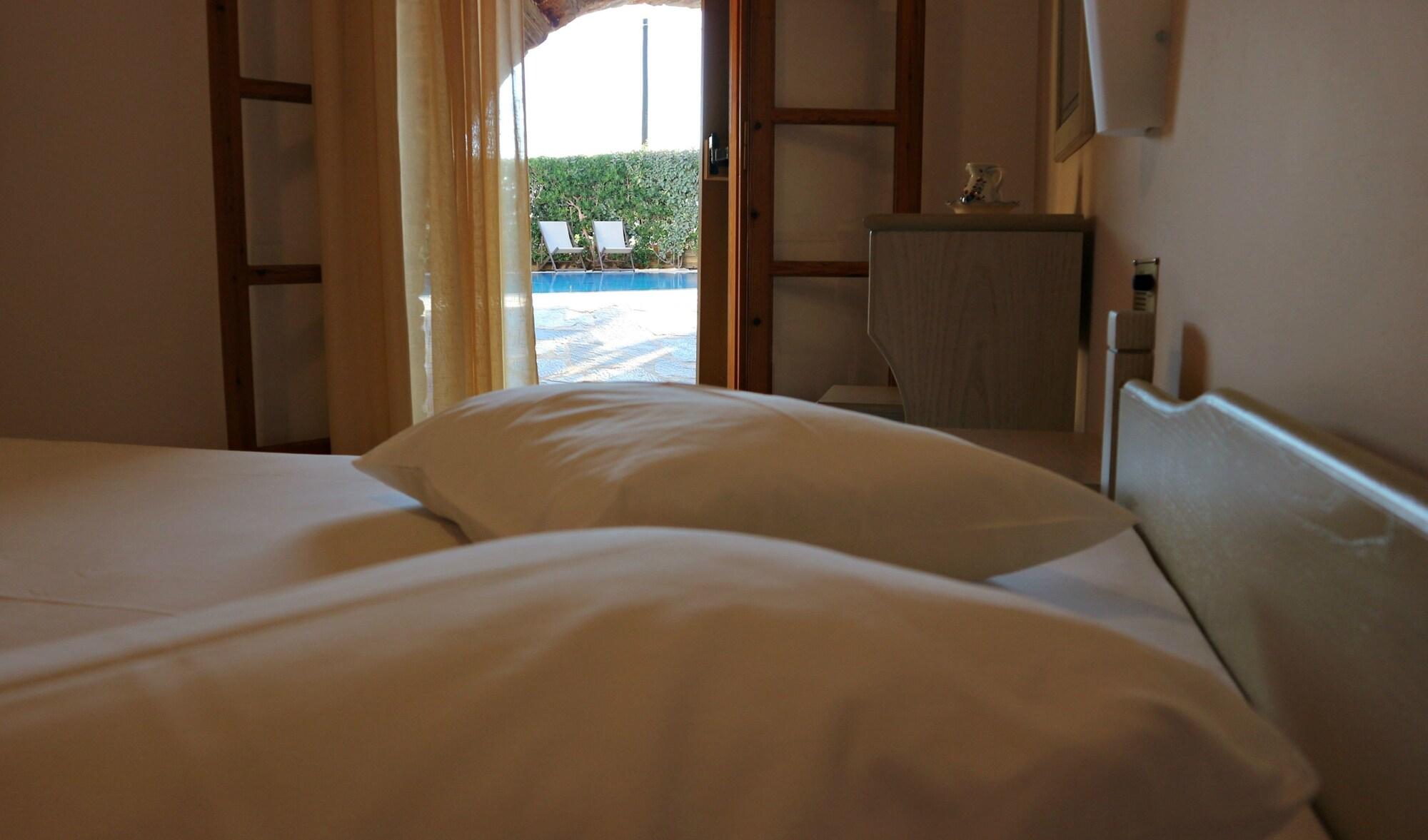 آغيوس بروكوبيوس Proteas Hotel & Suites المظهر الخارجي الصورة